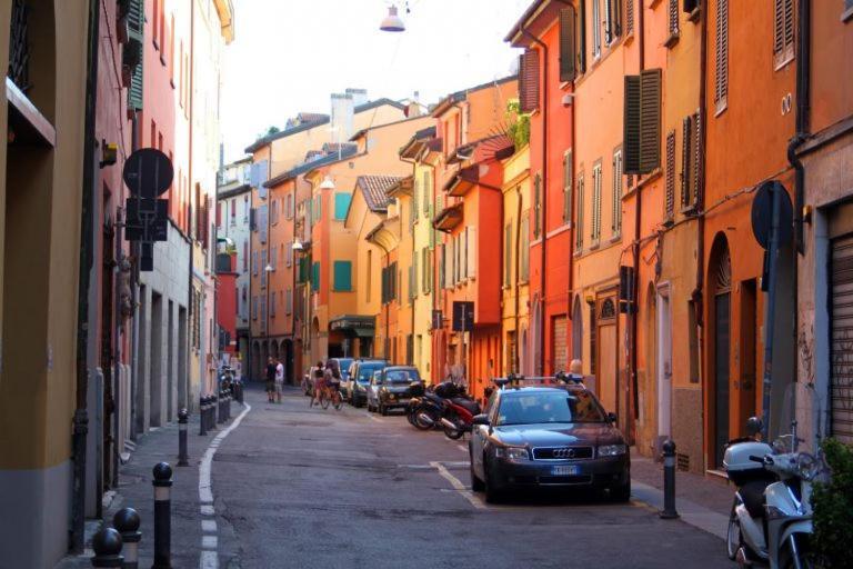 La Maison Du Bonheur Bologna Buitenkant foto